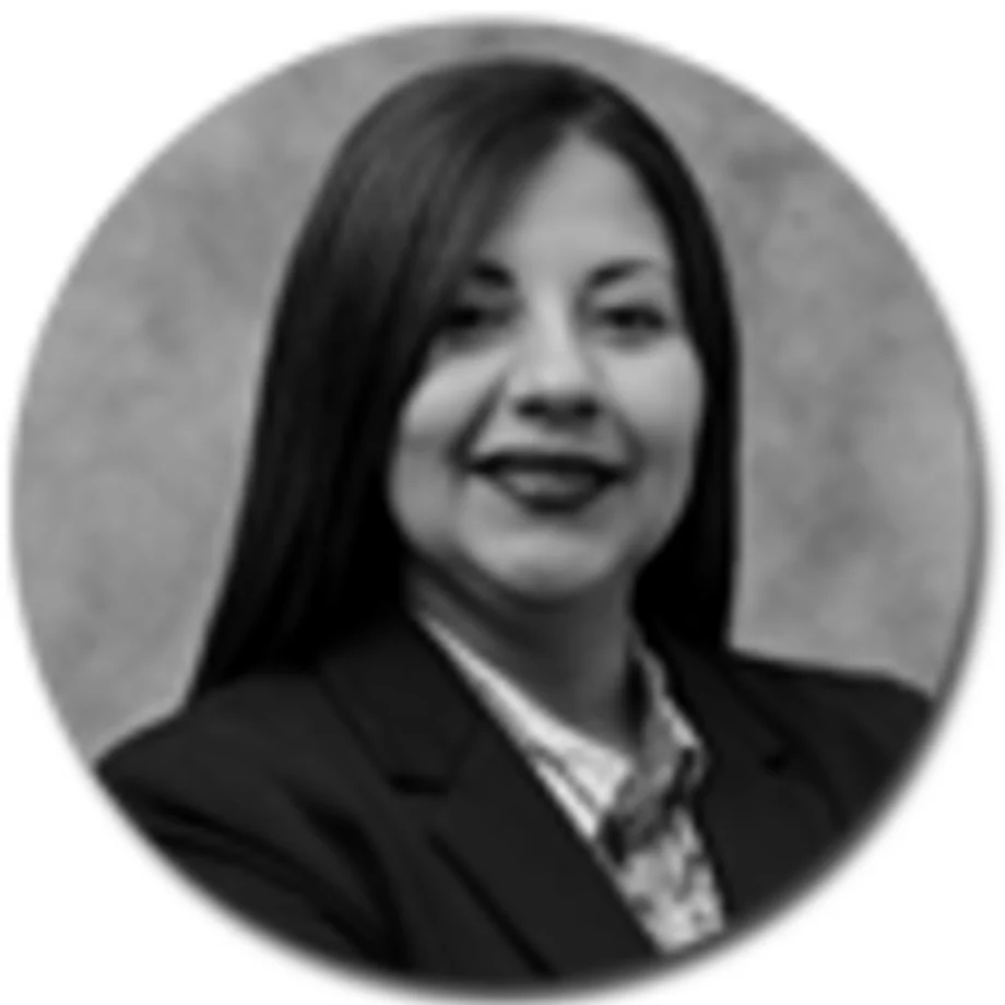 Dra. Ruth Mujica-Sequera